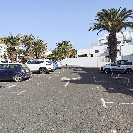 Calypso, Apartamento Completo Con Vistas Al Mar Y A La Piscina En Costa Teguise Eksteriør bilde