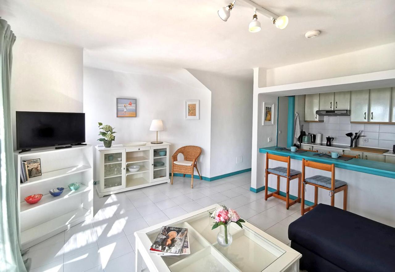 Calypso, Apartamento Completo Con Vistas Al Mar Y A La Piscina En Costa Teguise Eksteriør bilde
