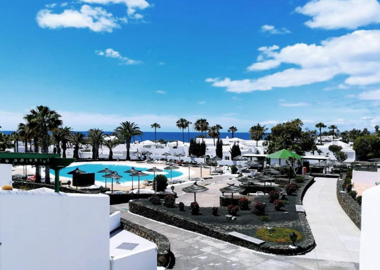 Calypso, Apartamento Completo Con Vistas Al Mar Y A La Piscina En Costa Teguise Eksteriør bilde